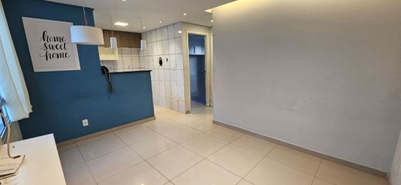 Apartamento à Venda, 2 Dormitórios - Vila Alzira