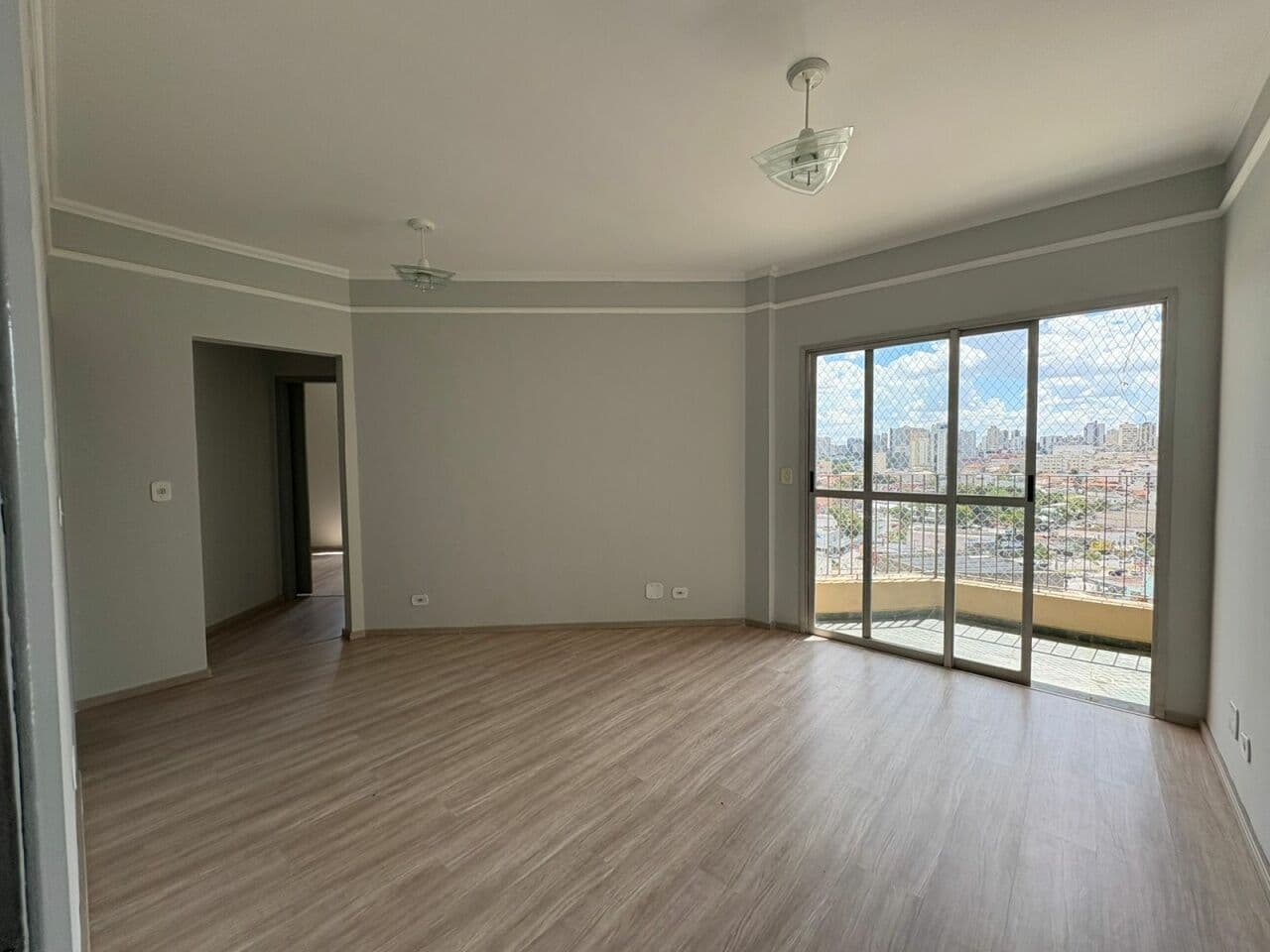 Apartamento de 2 sormitórios (1 suíte) à venda - Macedo