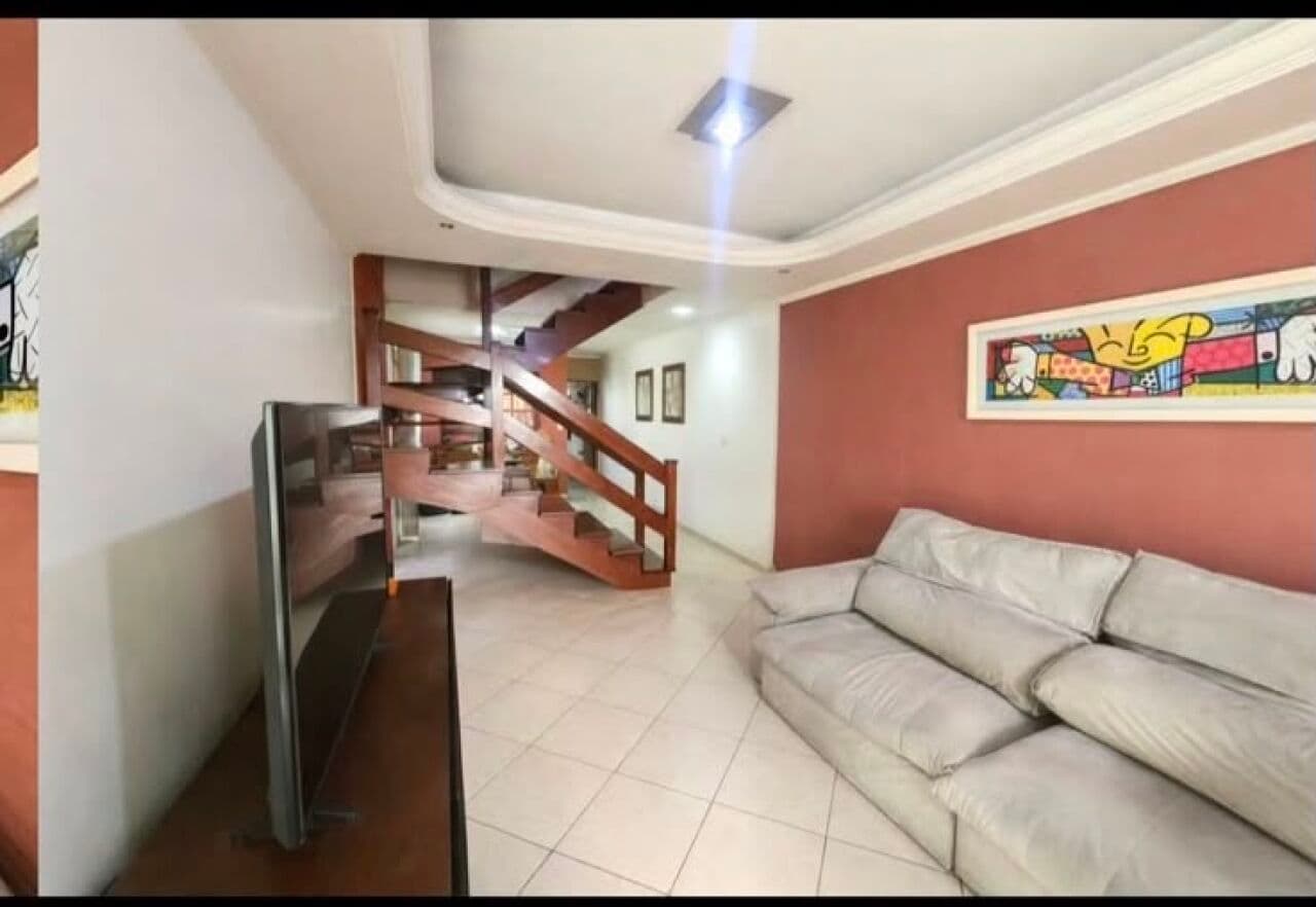 Sobrado 3 Dorms com 1 Suíte no Jardim Paulista