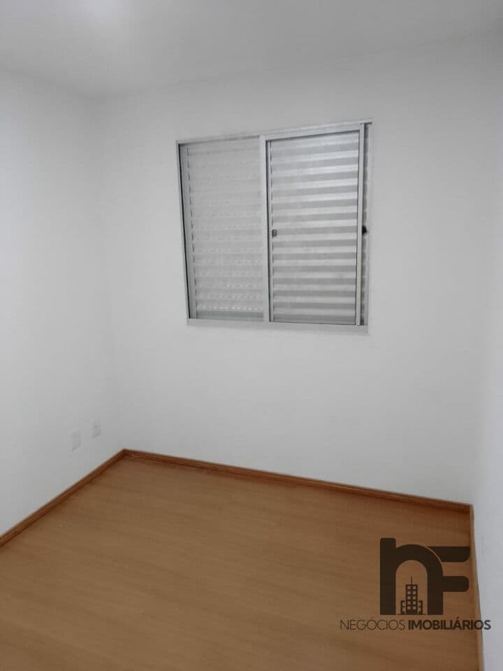 Aparatmento de 2 Dormitórios à Venda - Água Chata