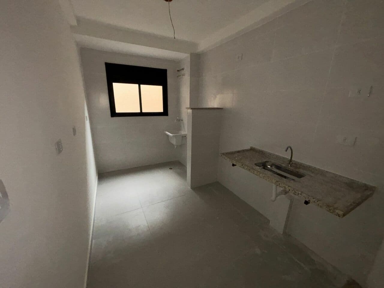 Apartamento à Venda, 2 Dormitórios - Vila Paulista