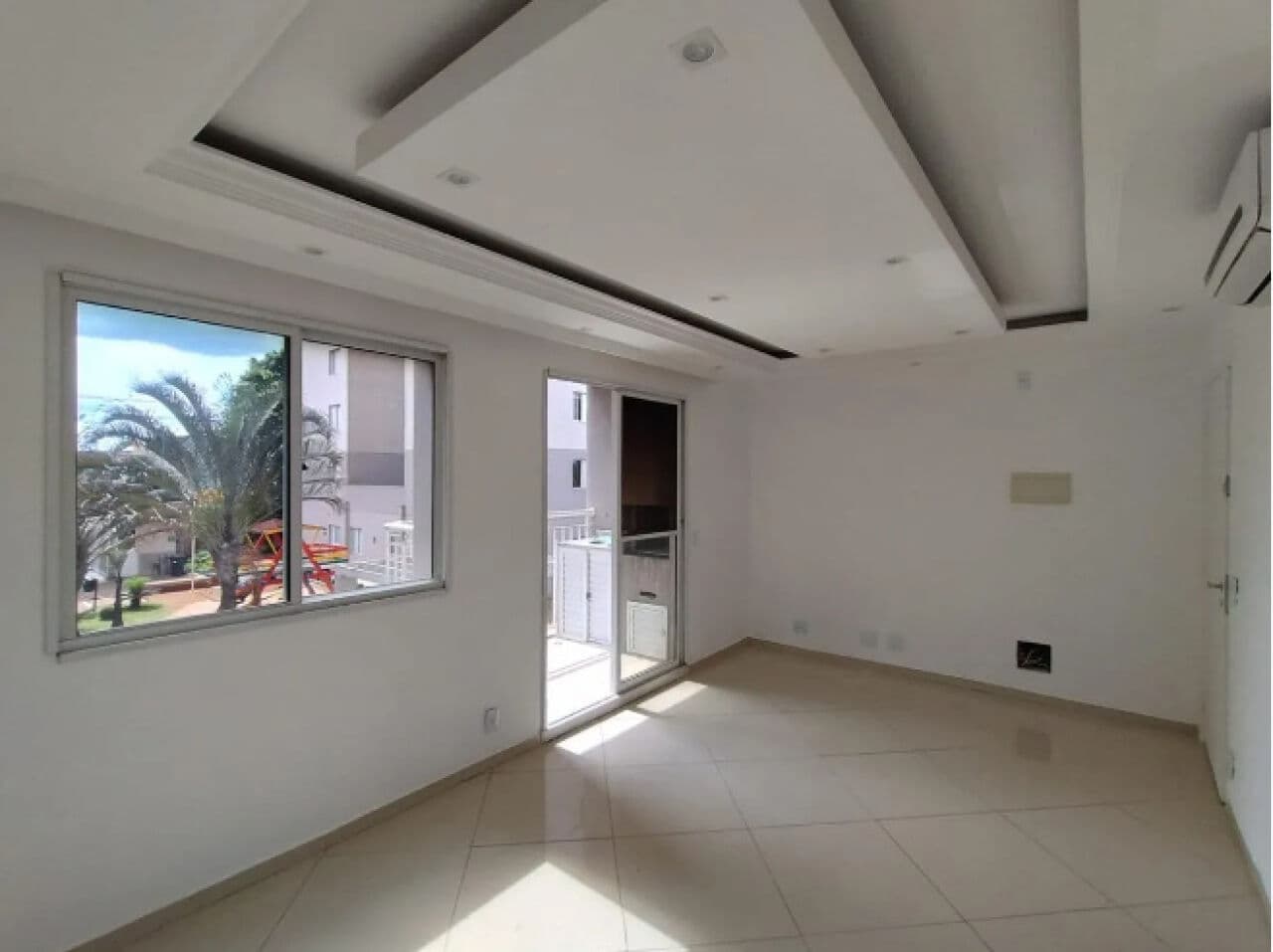 Apartamento de 3 dormitórios à venda - Vila Das Bandeiras